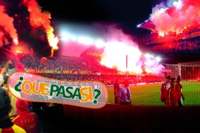 ¿Qué Pasa Si Enciendo una Bengala en un Campo de Fútbol?