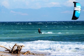 &iquest;Qu&eacute; Pasa Si Navego en Kitesurf con Viento Racheado?